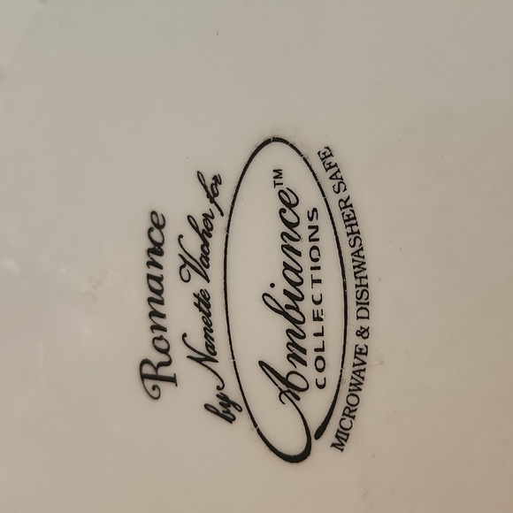 Ambiance Collection 'Romance' by Nanette Vacher. - Picture 5 of 5